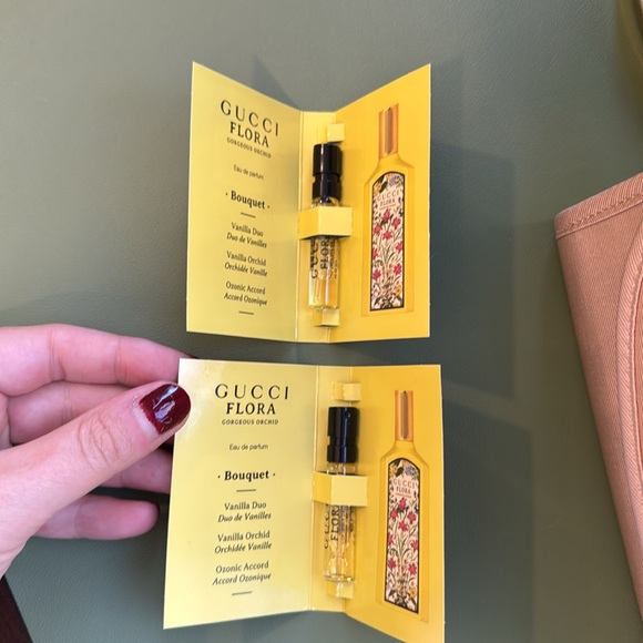 Gucci beauty pouch! New ✨ - Picture 3 of 7